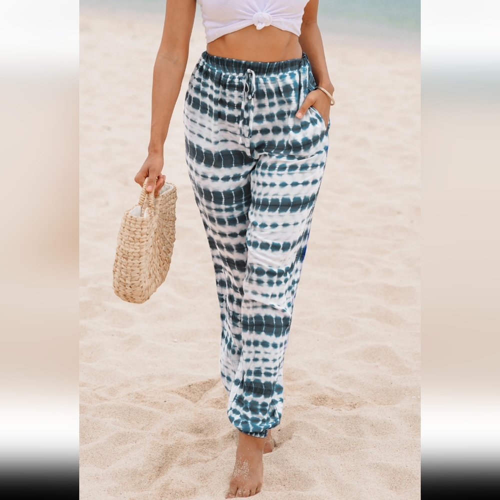NWT Cupshe Small Blue And White Tie Dye Pants.